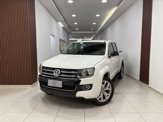 VOLKSWAGEN AMAROK 2.0 HIGHLINE 4X4 CD 16V TURBO INTERCOOLER DIESEL 4P AUTOMÁTICO VOLKSWAGEN AMAROK 2.0 HIGHLINE 4X4 CD 16V TURBO INTERCOOLER DIESEL 4P AUTOMÁTICO